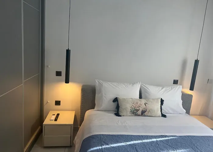 Athens White Apartments
